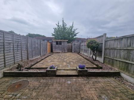 1 bedroom Bungalow to let in Dean Court, Perton, WV6
