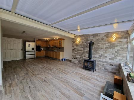 3 bedroom Link detached house to let in Bramstead Avenue, Tettenhall, WV6