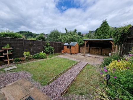 3 bedroom Link detached house to let in Bramstead Avenue, Tettenhall, WV6