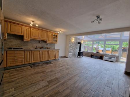 3 bedroom Link detached house to let in Bramstead Avenue, Tettenhall, WV6