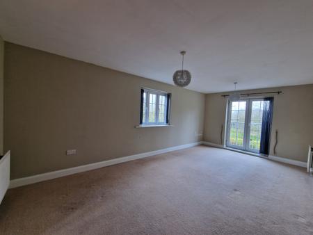 2 bedroom Flat to let in Darcy House, Old Stafford Road, Cross Green, Wolverhampton, WV10