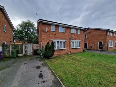 Warmley Close, Wolverhampton, WV6