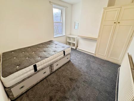 1 bedroom House share to let in Alfred Street, SO14