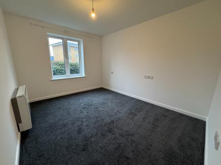 2 bedroom Ground floor flat to let in Clausentum House, Bitterne, SO18