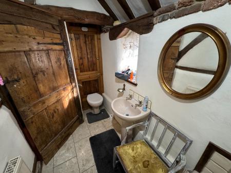 1 bedroom Cottage to let in The Coach House, Oakhill, SO31