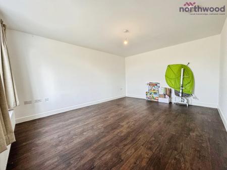 4 bedroom Detached house to let in Apollo Crescent, Burlesdon, SO31