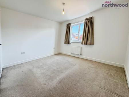 4 bedroom Detached house to let in Apollo Crescent, Burlesdon, SO31