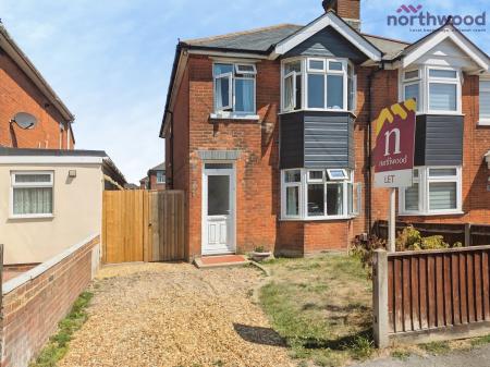2 bedroom Semi-detached house to let in South Mill Road, Regents Park, SO15