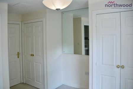 2 bedroom Flat to let in Marshall Square, Northlands Road, Banister's Park, Southampton, SO15