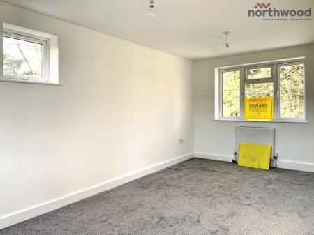 3 bedroom Semi-detached house to let in Golf Course Cottages, SO16