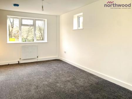 3 bedroom Semi-detached house to let in Golf Course Cottages, SO16