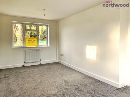 3 bedroom Semi-detached house to let in Golf Course Cottages, SO16