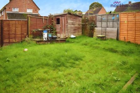 1 bedroom Ground floor maisonette to let in Ladycross Road, SO45