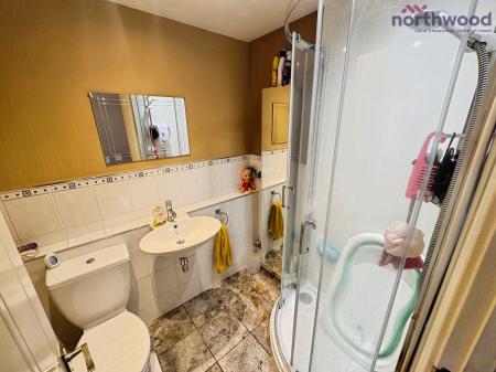 2 bedroom Terraced House to let in Baronsmead, Maybush, Southampton, SO16