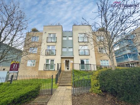 2 bedroom Flat to let in Coxford Road, Southampton, SO16