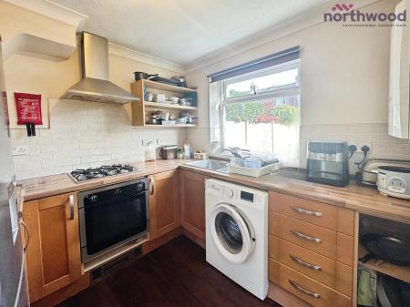 1 bedroom House share to let in Wilton Road, SO15