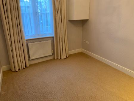 2 bedroom Flat to let in Providence Park, Bassett, SO16