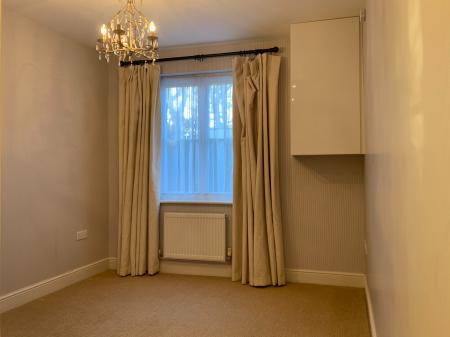 2 bedroom Flat to let in Providence Park, Bassett, SO16