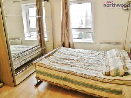 2 bedroom Flat to let in Merchants Quarters, Briton Street, Bargate, Southampton, SO14