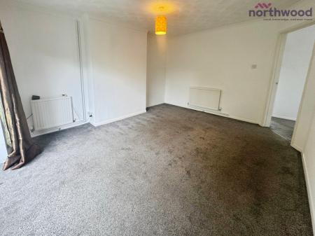 2 bedroom Maisonette to let in Courtland Gardens, Bassett, SO16