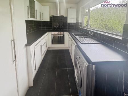 2 bedroom Maisonette to let in Courtland Gardens, Bassett, SO16