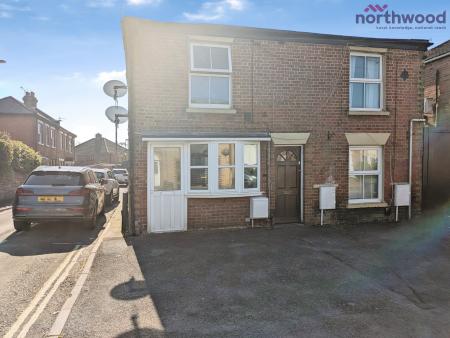 Kingston Road, Shirley, Southampton, SO15