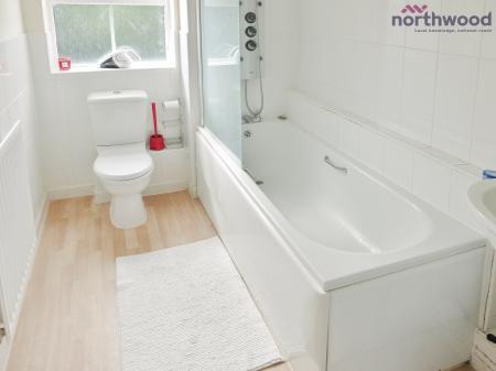 2 bedroom Flat to let in Mescott Meadows, Hedge End, SO30