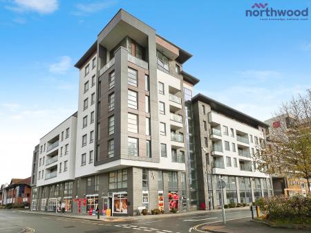 2 bedroom Flat to let in College Street, Southampton, SO14