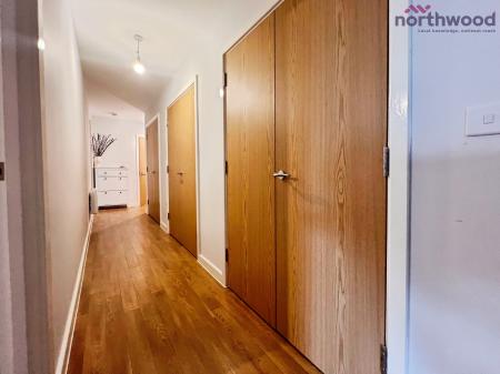 2 bedroom Flat to let in College Street, Southampton, SO14