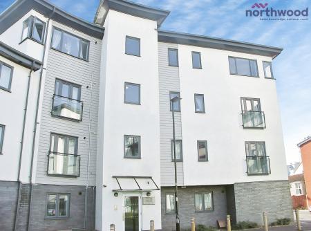 2 bedroom Flat to let in Hawkes House, SO14