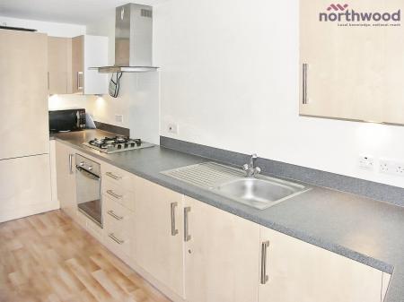 2 bedroom Flat to let in Hawkes House, SO14