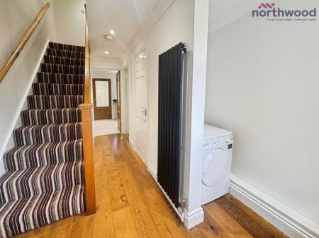 3 bedroom Semi-detached house to let in Goodwood Gardens, Totton, SO40