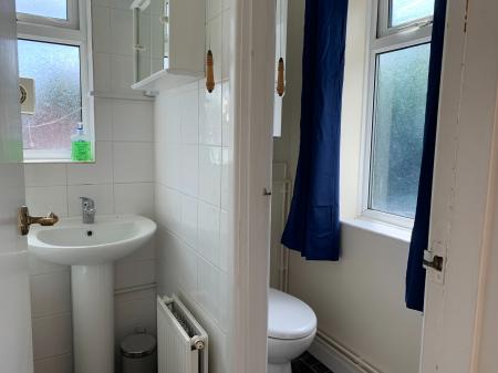 1 bedroom Flat to let in Thackeray Court, Portswood, SO17