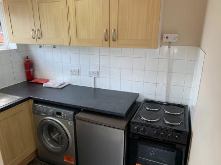 1 bedroom Flat to let in Thackeray Court, Portswood, SO17
