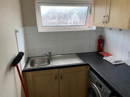 1 bedroom Flat to let in Thackeray Court, Portswood, SO17
