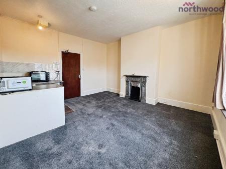 1 bedroom Studio flat to let in Clausentum Road, SO14