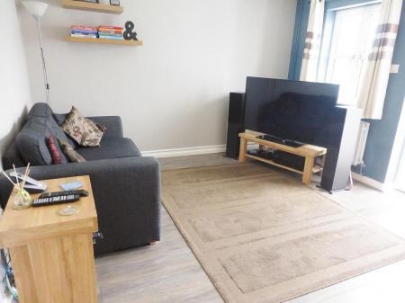 3 bedroom Semi-detached house to let in Siddal Close, Southampton, SO19