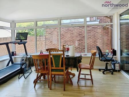 5 bedroom Detached house to let in Padwell Road, Southampton, SO14