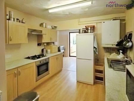 5 bedroom Detached house to let in Padwell Road, Southampton, SO14
