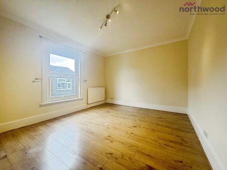 3 bedroom Detached house to let in Shirley Park Road, SO16