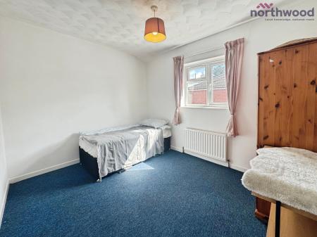 2 bedroom Flat to let in Winchester Road, Shirley, SO16