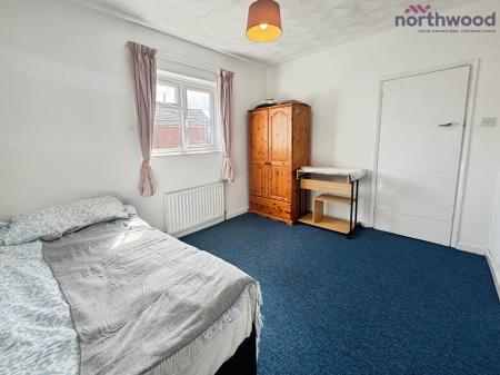 2 bedroom Flat to let in Winchester Road, Shirley, SO16