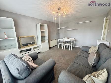 1 bedroom Ground floor flat to let in Oakhill Close, Chandlers Ford, SO53