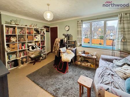 2 bedroom Maisonette to let in Alder Close, Dibden Purlieu, SO45