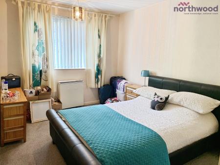 1 bedroom Flat to let in Beatty Court, Anson Drive