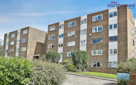 1 bedroom Flat to let in Beatty Court, Anson Drive