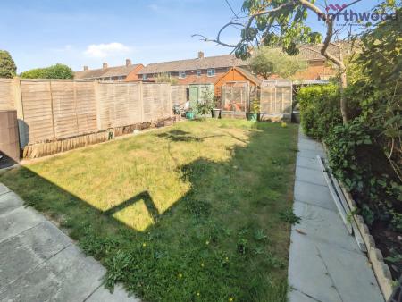 3 bedroom Terraced House to let in Colburn Close, Southampton, SO16