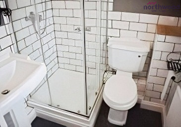 3 bedroom Terraced House to let in Churchward Gardens, Hedge End, Southampton, SO30