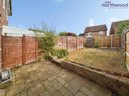 3 bedroom Terraced House to let in Churchward Gardens, Hedge End, Southampton, SO30