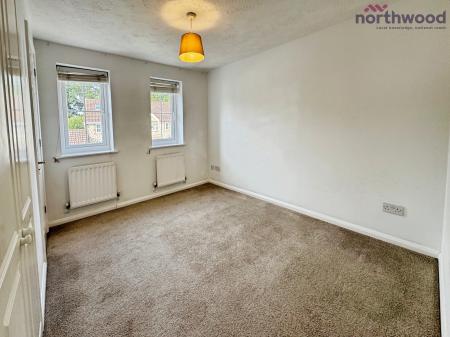 3 bedroom Terraced House to let in Churchward Gardens, Hedge End, Southampton, SO30